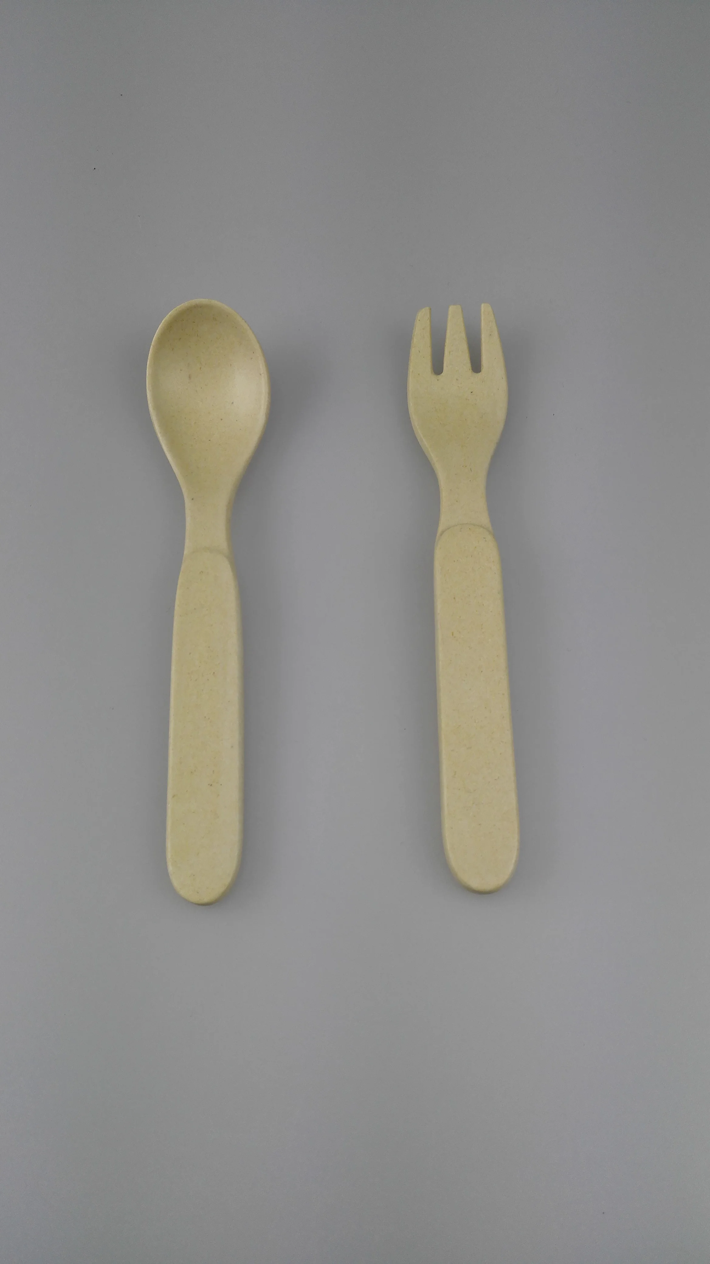 

Bamboo fiber children's tableware