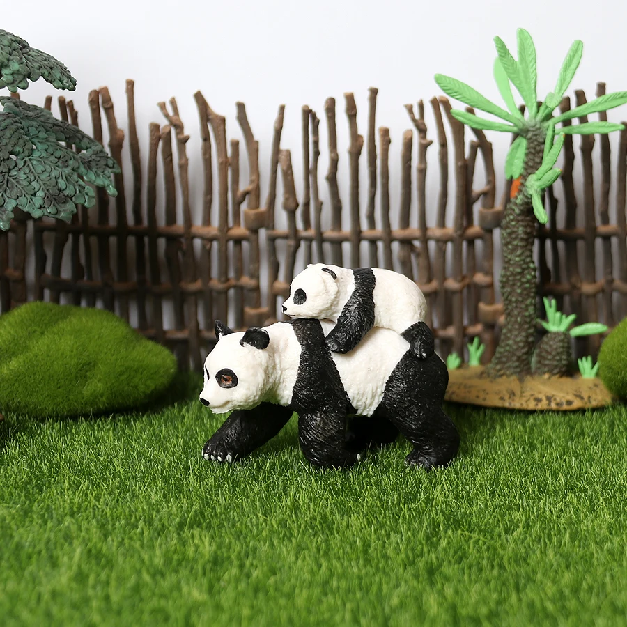 

Realistic Plastic Giant Panda Family Toy Figures with Cubs Zoo Animals Model Figurines Educational Toy Cake Toppers Gift