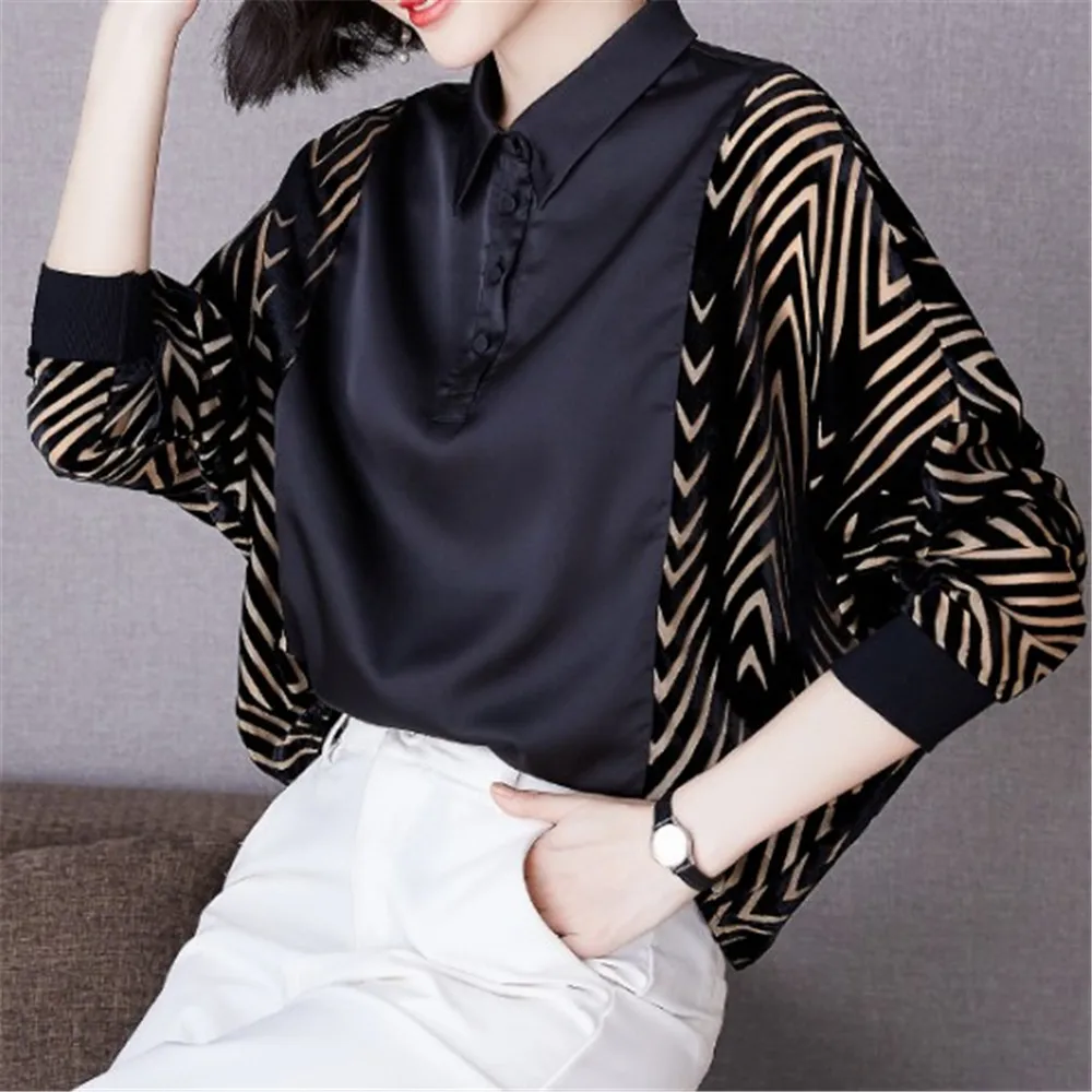 

Black Silk Top For Women Spring 2021 New Fashion Foreign Style Loose Long Sleeves Inside And Outside To Wear Bottom Shirt