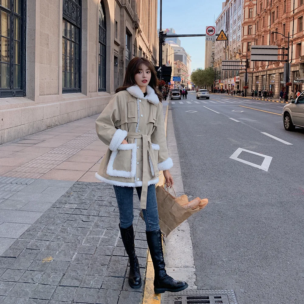 Женская куртка и пальто зимнее модное из искусственного меха ягненка теплая