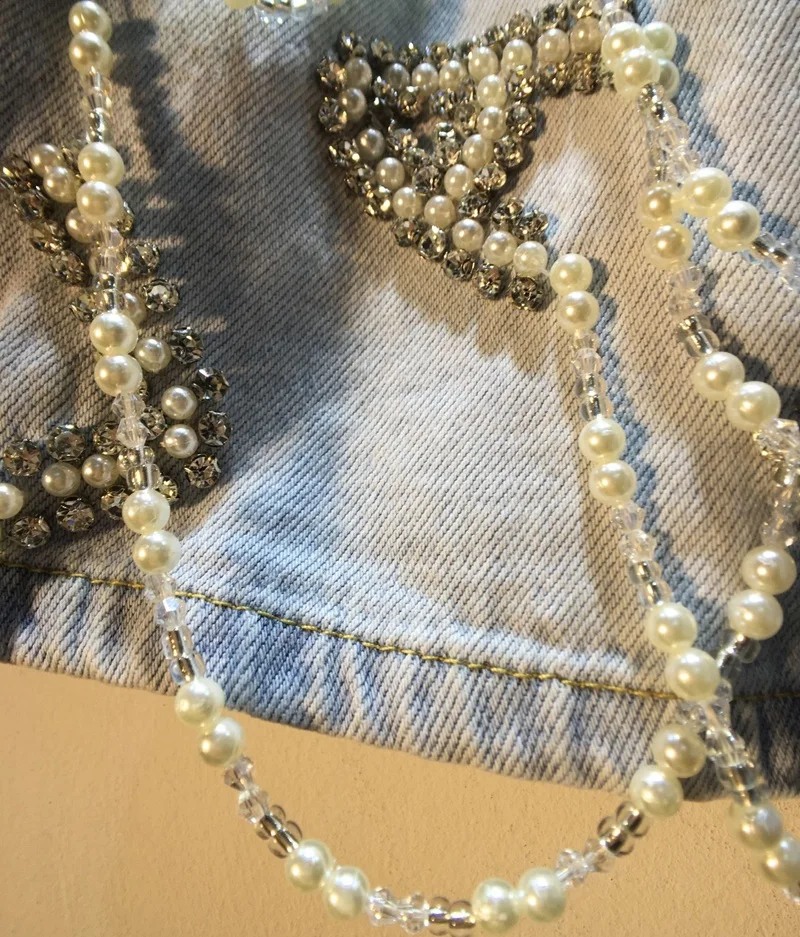 

2021 Summer New Diamond Beaded Letters Chain High Waist Slimming Wide-Leg Denim Shorts Women Jeans