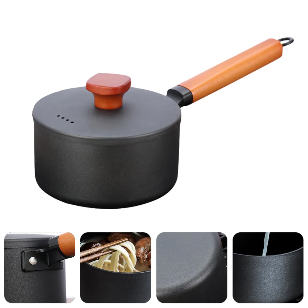

1pc Complementary Iron Sauce Pan Non-stick Sauce Pot with Wooden Handle