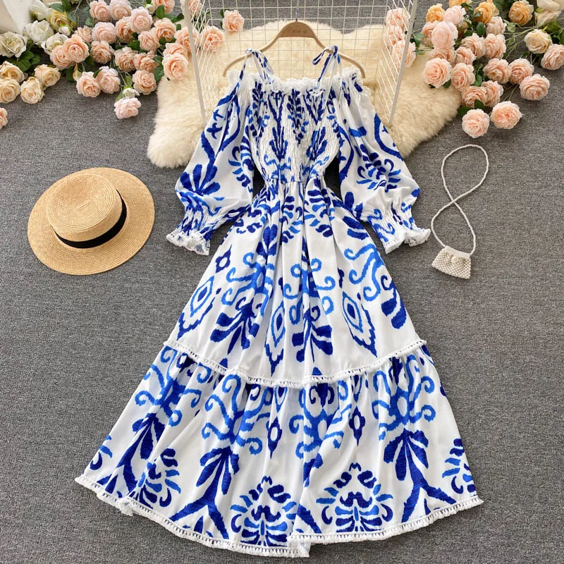 

Женское винтажное платье на бретелях-спагетти, синее длинное платье-трапеция с рукавами-фонариками, высокой талией и открытыми плечами на о...