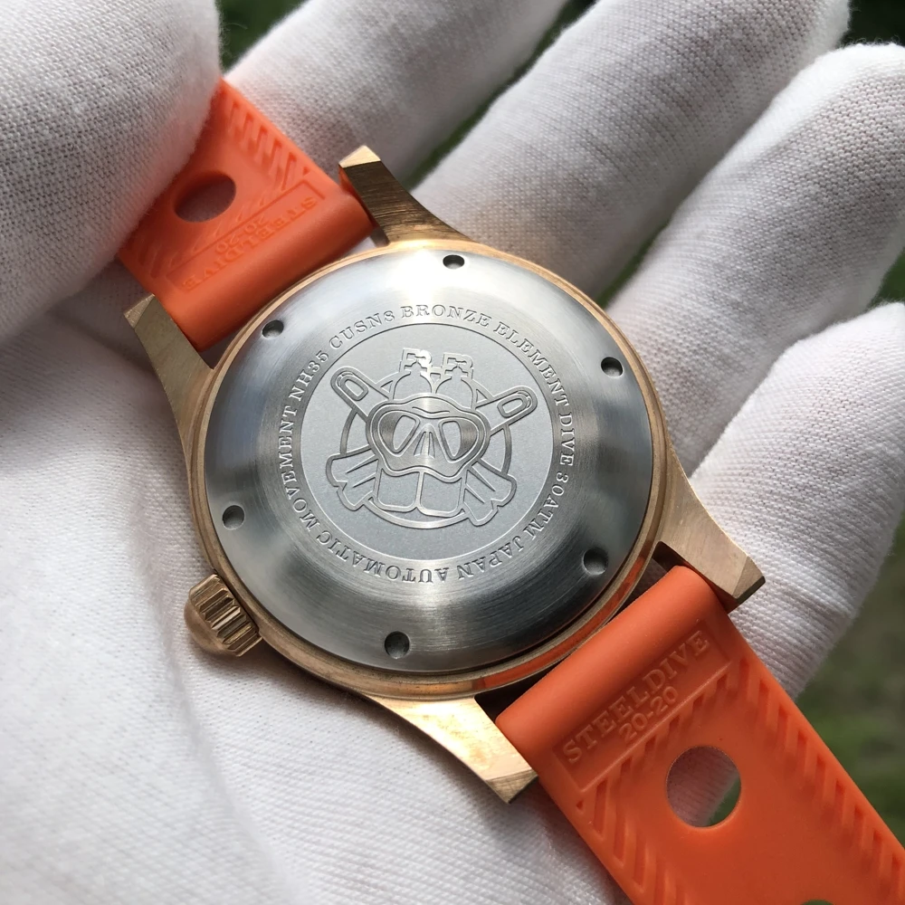 

STEELDIVE 1952S CuSn8 Bronze Dive Watch 300m NH35 Sapphire Watch Steel Dive Top Brand Luxury Watches Men Mechanical C3 Luminous