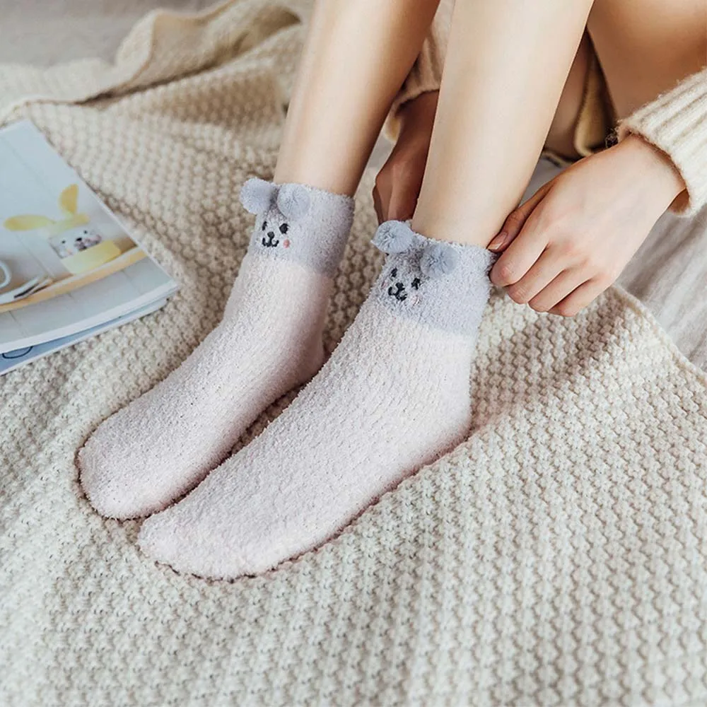 Женские зимние носки с милыми помпонами и вышивкой домашние носки-тапочки из