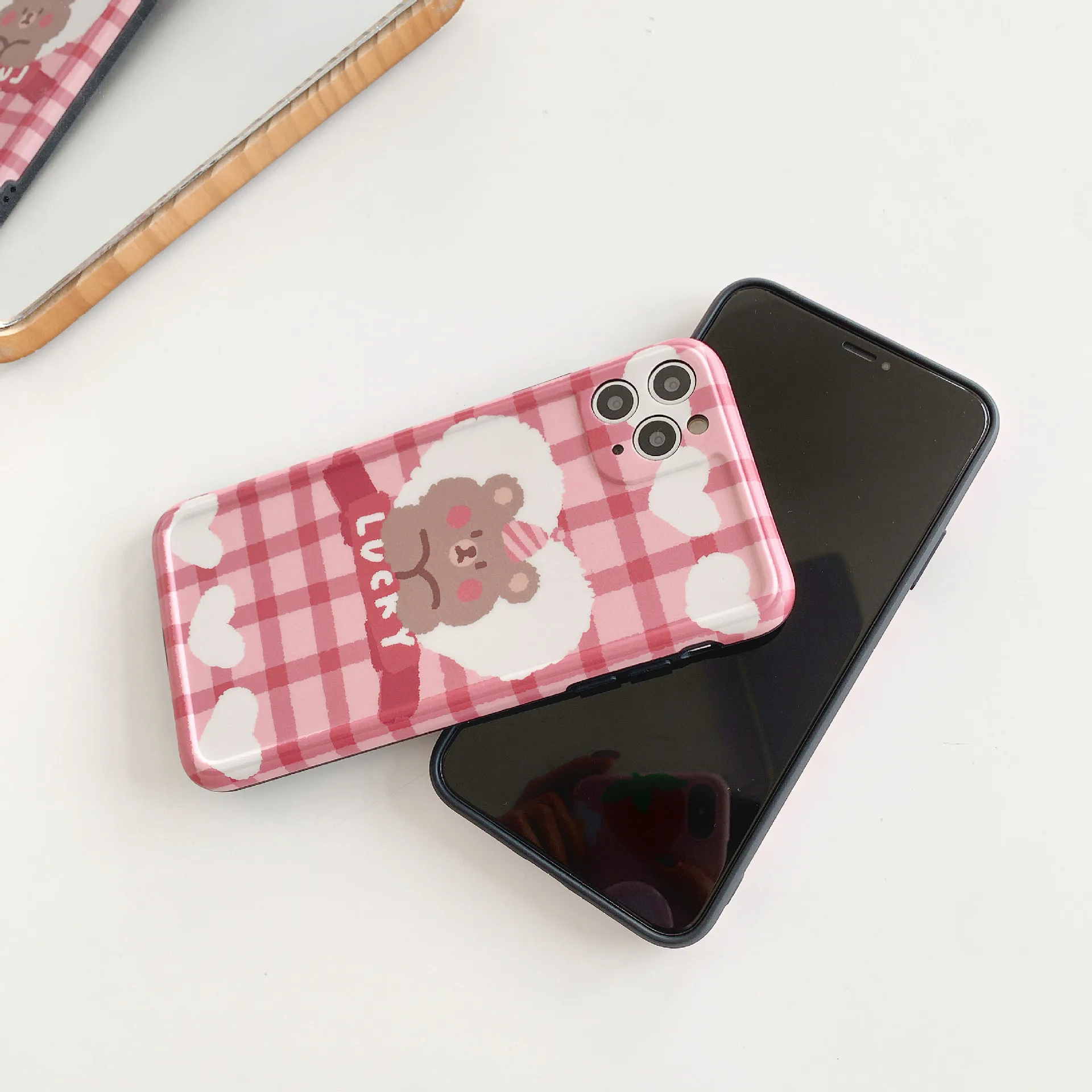 

Iphone Case Love Lucky cute Bear 8Plus Apple Xsmax Mobile Phone Shell Xr Suitable for Iphone12Pro Max /7 Soft Shell