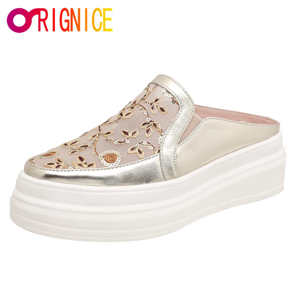 Π¨Π»Π΅ΠΏΠ°Π½ΡΡ ΠΆΠ΅Π½ΡΠΊΠΈΠ΅ Orignice, Ρ ΡΠ²Π΅ΡΠΎΡΠ½ΠΎΠΉ Π²ΡΡΠΈΠ²ΠΊΠΎΠΉ, Π΄ΡΡΠ°ΡΠΈΠ΅, ΡΠ΅ΡΡΠ°ΡΡΠ΅, Ρ Π±Π»Π΅ΡΡΠΊΠ°ΠΌΠΈ, Π½Π° ΠΏΠ»Π°ΡΡΠΎΡΠΌΠ΅ Π¨Π»Π΅ΠΏΠ°Π½ΡΡ ΠΆΠ΅Π½ΡΠΊΠΈΠ΅ Orignice, Ρ ΡΠ²Π΅ΡΠΎΡΠ½ΠΎΠΉ Π²ΡΡΠΈΠ²ΠΊΠΎΠΉ, Π΄ΡΡΠ°ΡΠΈΠ΅, ΡΠ΅ΡΡΠ°ΡΡΠ΅, Ρ Π±Π»Π΅ΡΡΠΊΠ°ΠΌΠΈ, Π½Π° ΠΏΠ»Π°ΡΡΠΎΡΠΌΠ΅