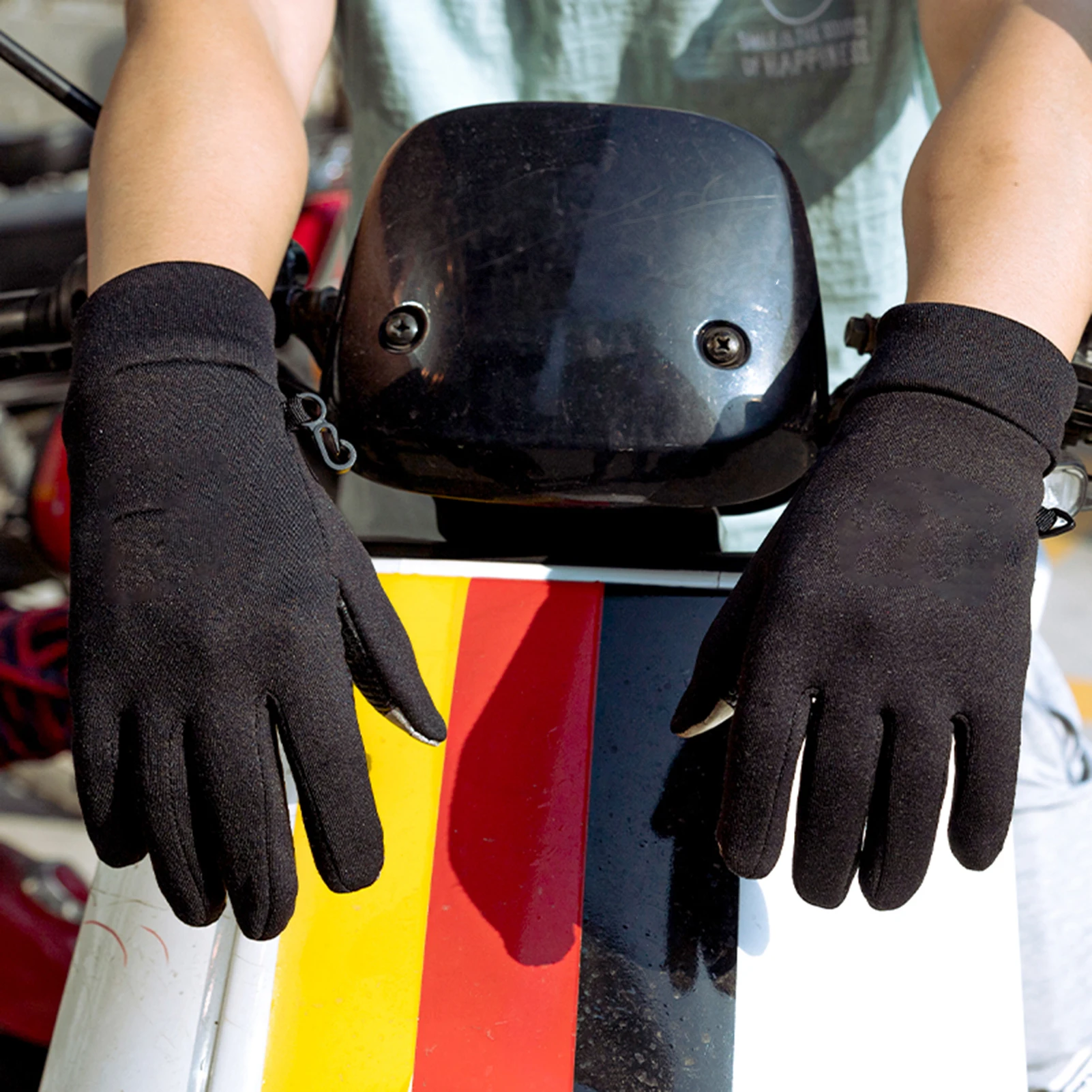 

Motorcycle Gloves Touching Screen Full Finger Cycling Gloves Warm Gloves for Motorbike MTB Cycling Mountain Outdoor Sports