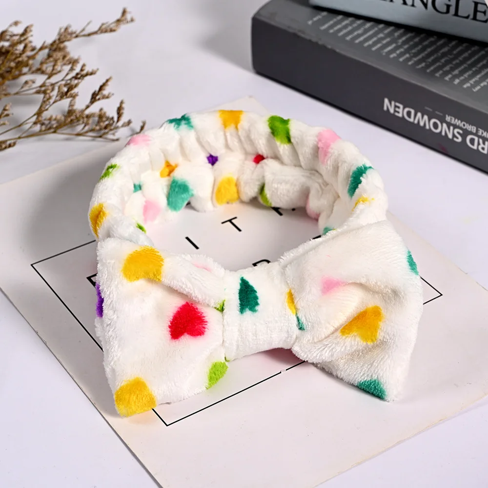 

1 шт. бантом душа голову эластичная повязка для головы с нахлестом коралловый флис шампунь повязка на голову Ручная стирка уход за кожей лиц...