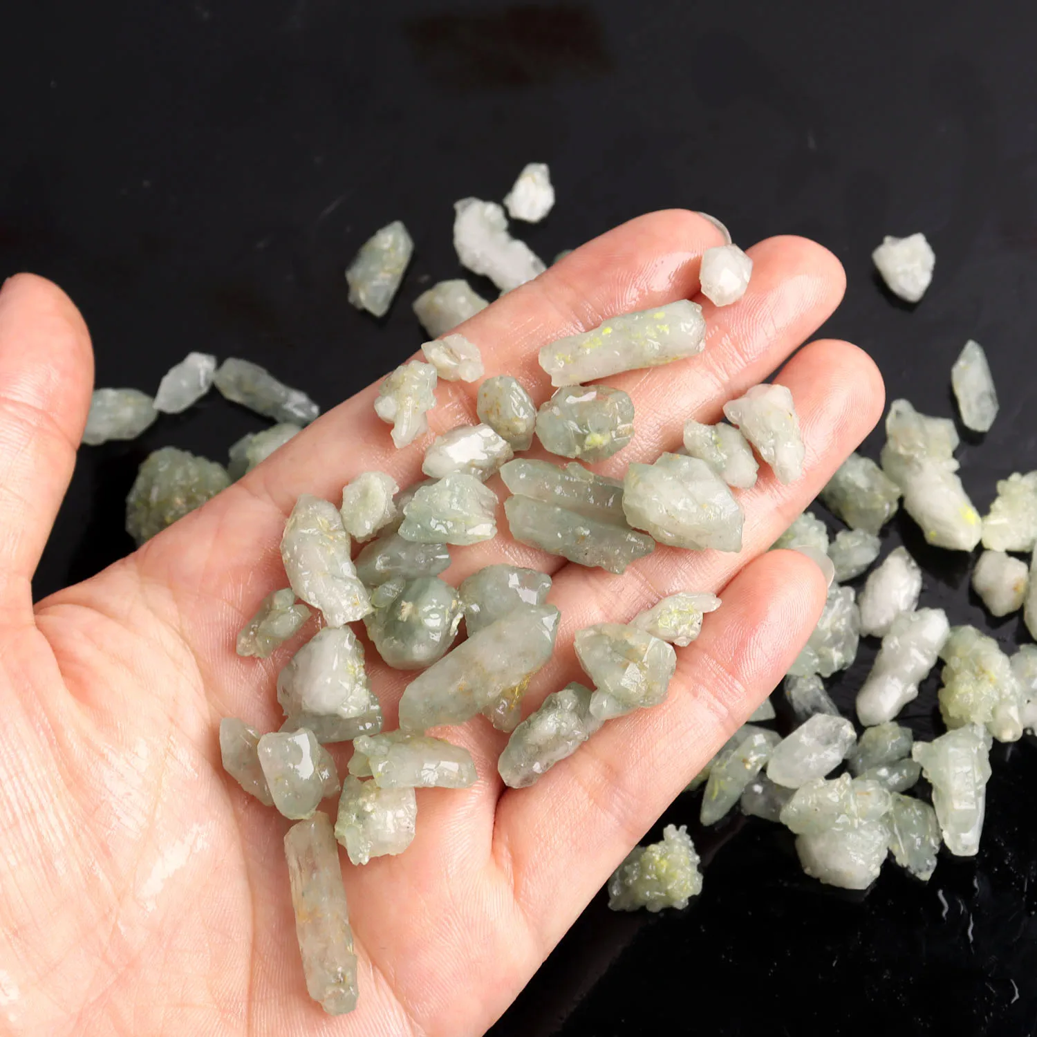 

10 Соединенных природных зеленых искусственных кристаллов, костяной стержневой кластер, Исцеляющие необработанные минералы, изготовление ...