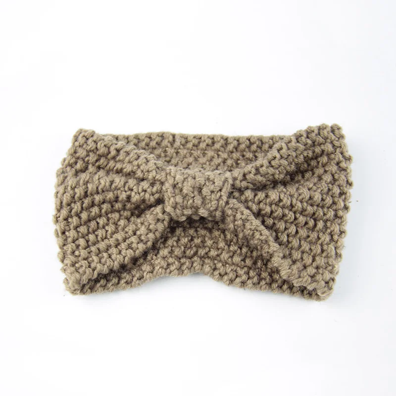 Повязка для головы с бантом вязаная из шерсти| |