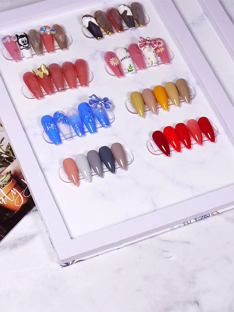 

2020 New Nail Color Display Box Magnetic Dust-proof Storage Box For Nail Art Decoration Container Display Salon Necessary Tools