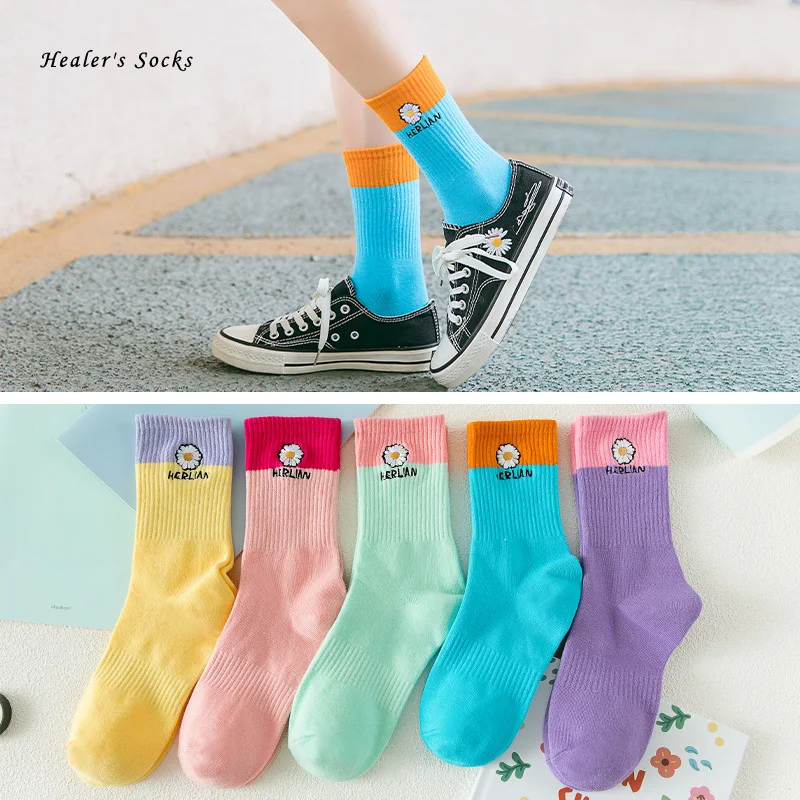 

New Chrysanthemum Happy Woman Socks Cotton Funny Color Striped Harajuku Japanese Fashion Casual Hip Hop Soft Cute Girls Sockings