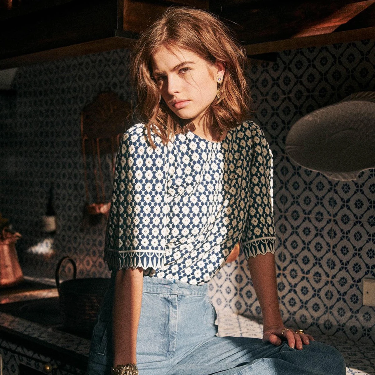 

Jastie Floral Embroidery Blouse Women Spring Autumn Half Sleeve O neck Chic Elegant Shirts 2020 Vintage Floral Tunic Top Blusas