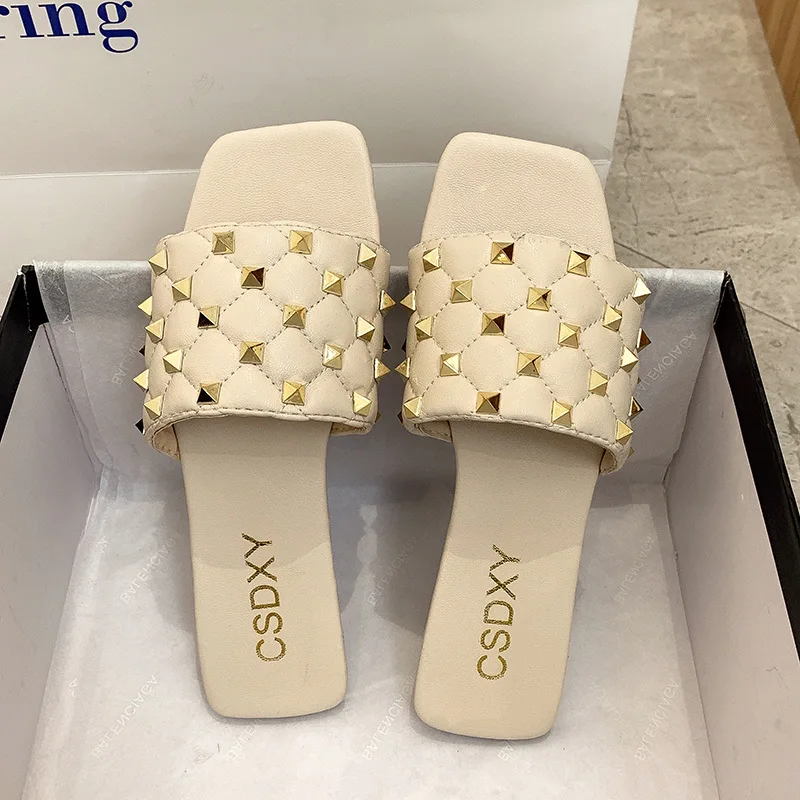 New Summer Shoes Women Luxury Designer Open Toe Flat Slippers Fashion Soft Rivet Sandals Flip Flops Women Slides Size 35-42