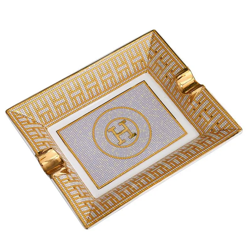 

Ashtray Outdoor Home Accessories Cigar Holder Creative Ashtray Desk accessories Boyfriend House decoration Trays Decorative