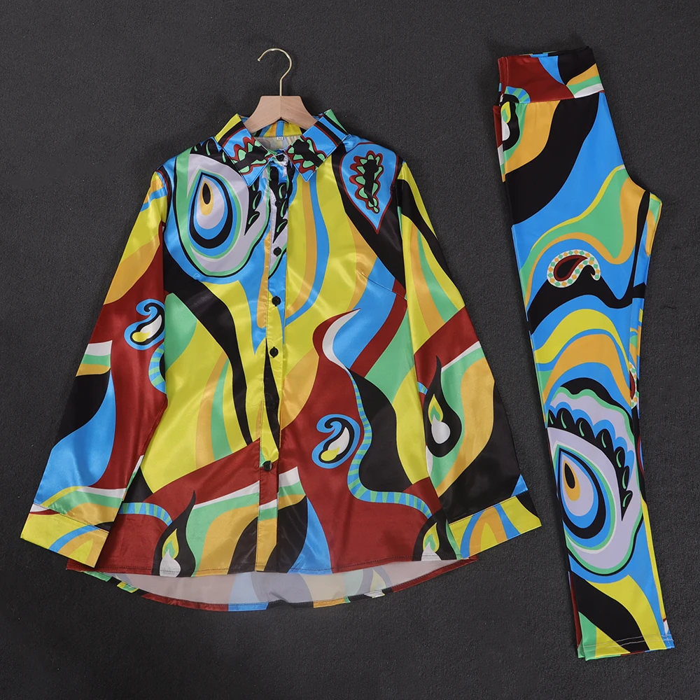 

Блузка и леггинсы с принтом женские, Модный комплект из двух предметов, рубашка с длинным рукавом, брюки-карандаш, топ на пуговицах и облегаю...