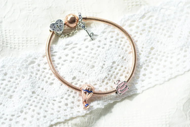 Новое поступление 100% бусин розовые подвески для сумки путешествий подходят