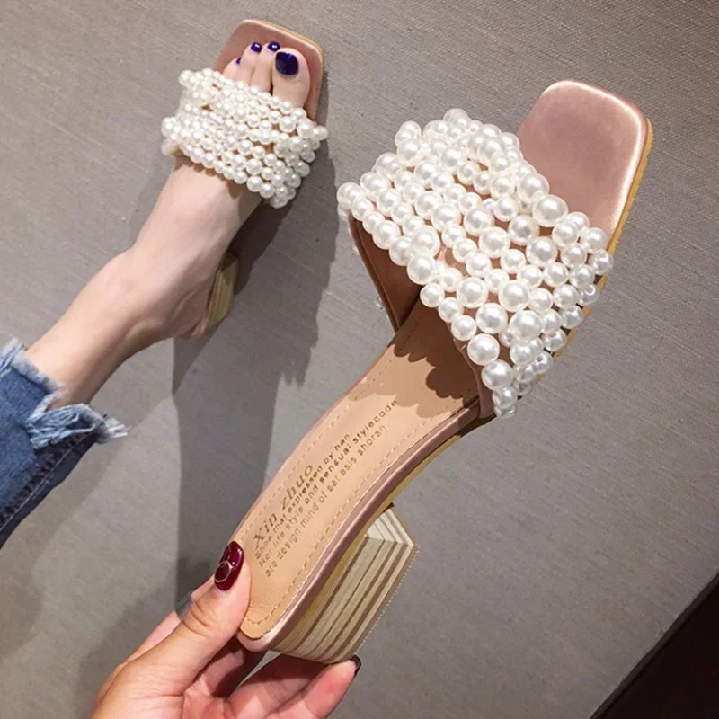 Шлепанцы женские на квадратном каблуке роскошные сандалии с украшением из