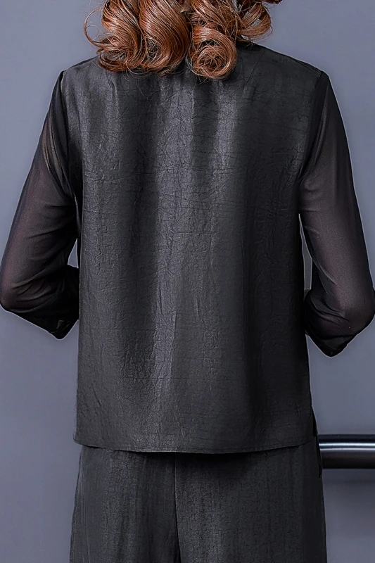 

COIGARSAM Shirt Womens Tops Summer 2021 New Casual Three Quarter Sleeve Silk Loose Turn-down Collar Straight Black Women Shirts