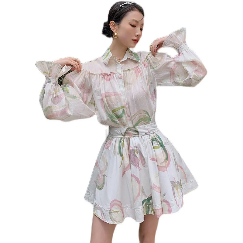 

LANMREM Women Lapel Long Flare Sleeve Shirt Printed Flowert With Short Skirt Set Fit Lady Fashion Summer 2021 New 2H093