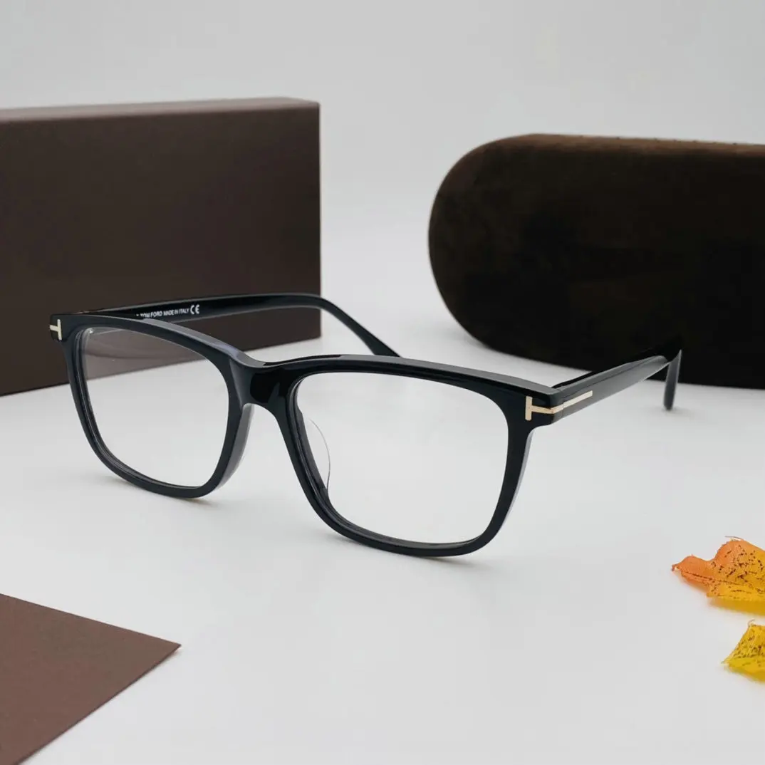 

Eyewear & Accessories