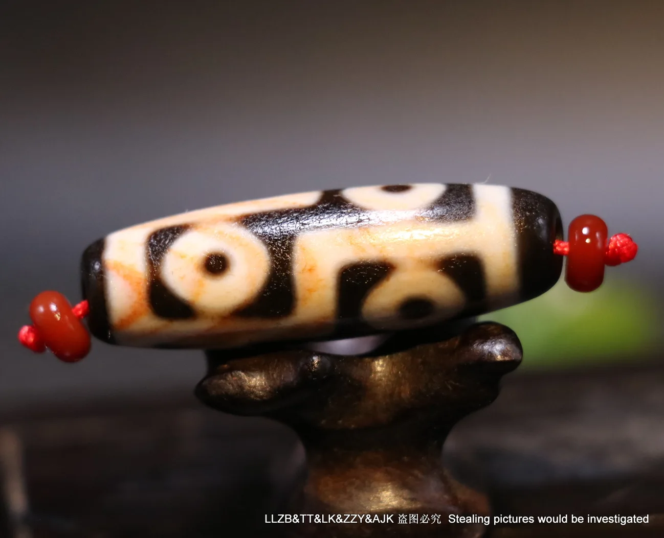 

Energy Power Tibetan Old Agate Red Cinnabar Dots 6 Eye Healthy Body dZi Bead U08 Timestown UPD22