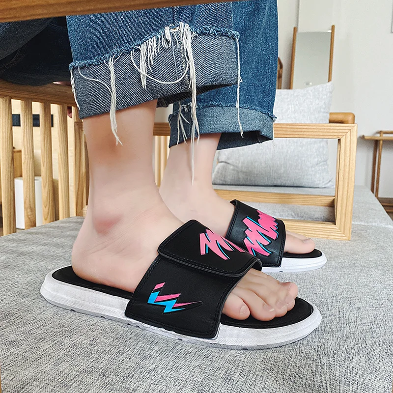 

CYYTL 2021 Hot Sale Men and Women Summer Slippers Indoor Slippers Flip Flops Casual Sandals Bathroom Slippers chanclas hombre