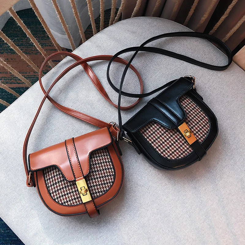 

Fashion Shoulder Bag Ladies Temperament Semicircular Shoulder Bag Girls Adjustable Strap Messenger Bag Sweet Style Crossbody Bag