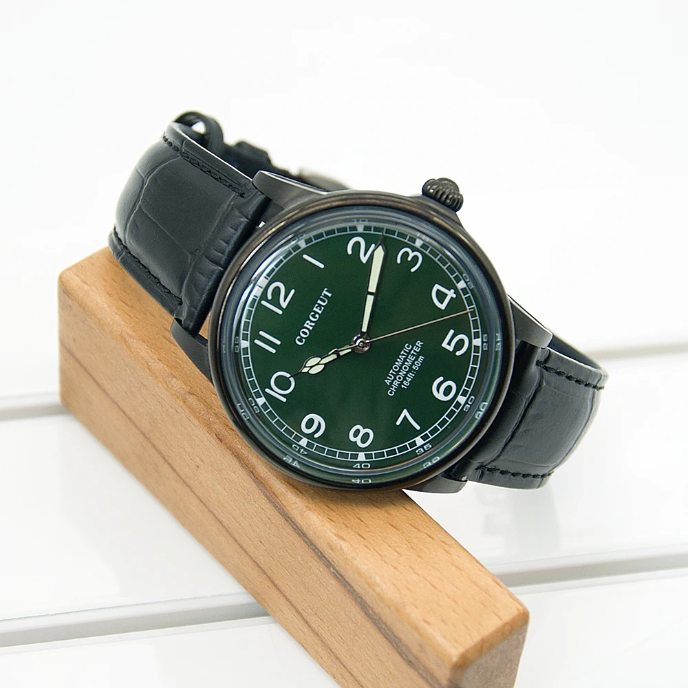 42 мм Корпус из нержавеющей стали PVD Черный чехол светящиеся арабские цифры