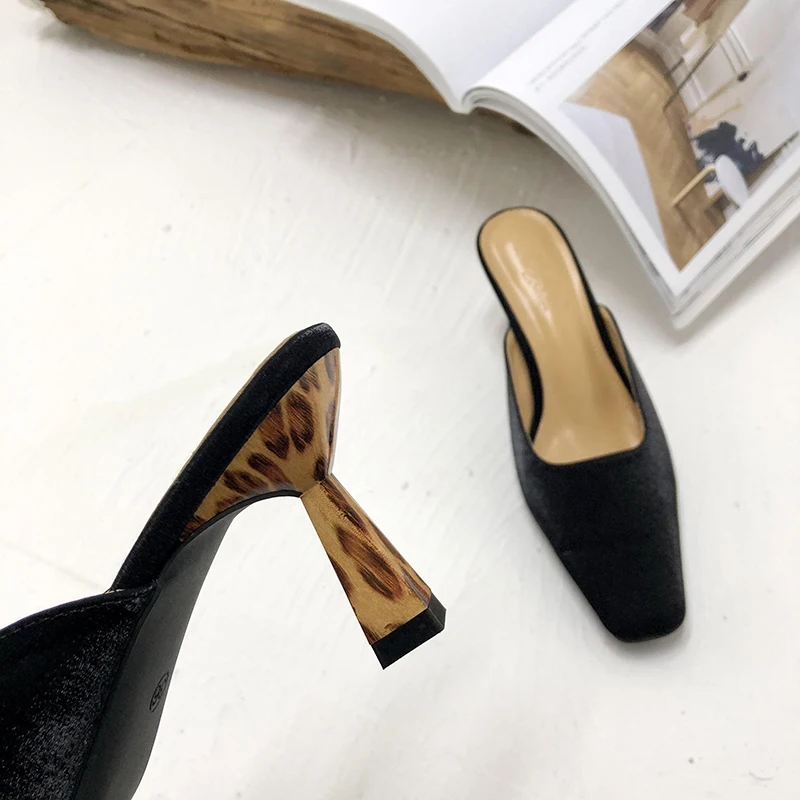 

Women Sandals Slides Round Toe Thin High Heels Leopard Heeled Slip On Party Pumps Casual Ladies Summer Flip Flops Slides Pumps