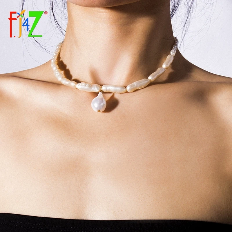 

F.J4Z Irregular Pearl Chokers Bohemian Women Collar Necklaces Simulated Pearl Costume Female Necklaces Jewelry Gifts
