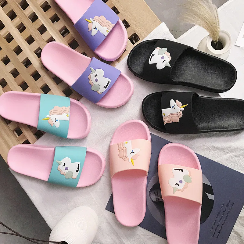 Сланцы женские на платформе сандалии с единорогом пляжные шлепанцы для отдыха