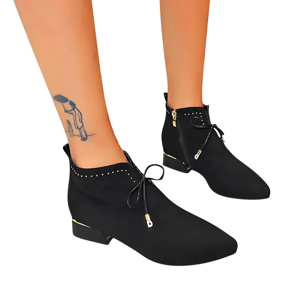 Женские зимние теплые ботильоны на молнии с острым носком ботинки заклепками из