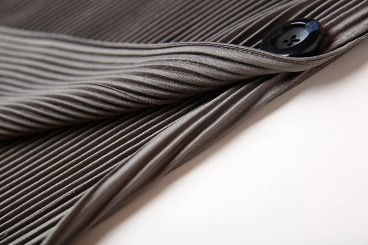 

Plus Size Dress For Women 45-75kg Round Neck Short Sleeved Solid Colour Casual Side Button Vertical Miyake Pleated Dresses Midi