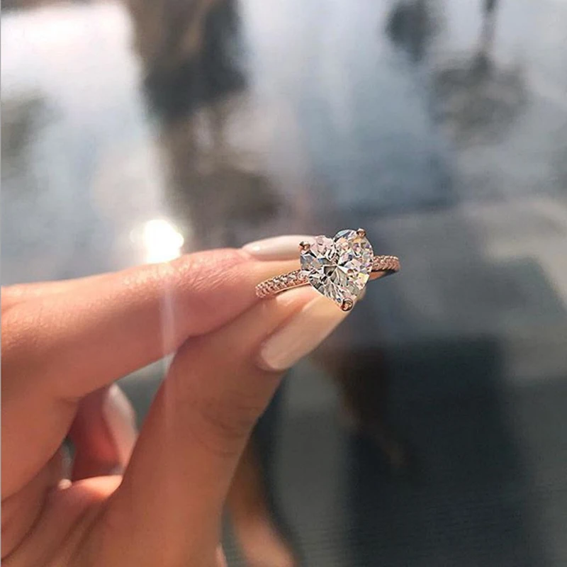 Новинка 2020 модное обручальное кольцо серебряного цвета с кристаллами в форме