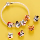 Подвеска в виде кошки из серебра 925 пробы с сиамскими животными