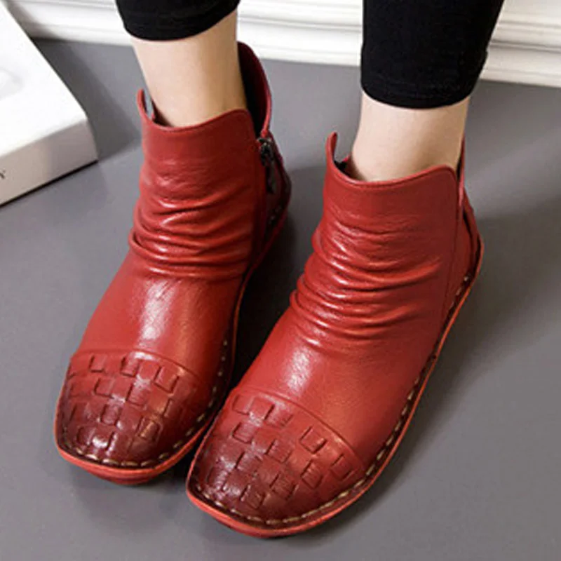 

YAERNIGenuine Leather Ankle Boots 2021Autumn Fashion Woven Pleated Zipper Women Short Boots Soft High Top Flat Casual ShoesE356