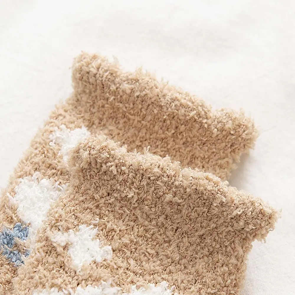 Женские носки из кораллового флиса с мультяшным медведем и кроликом средней