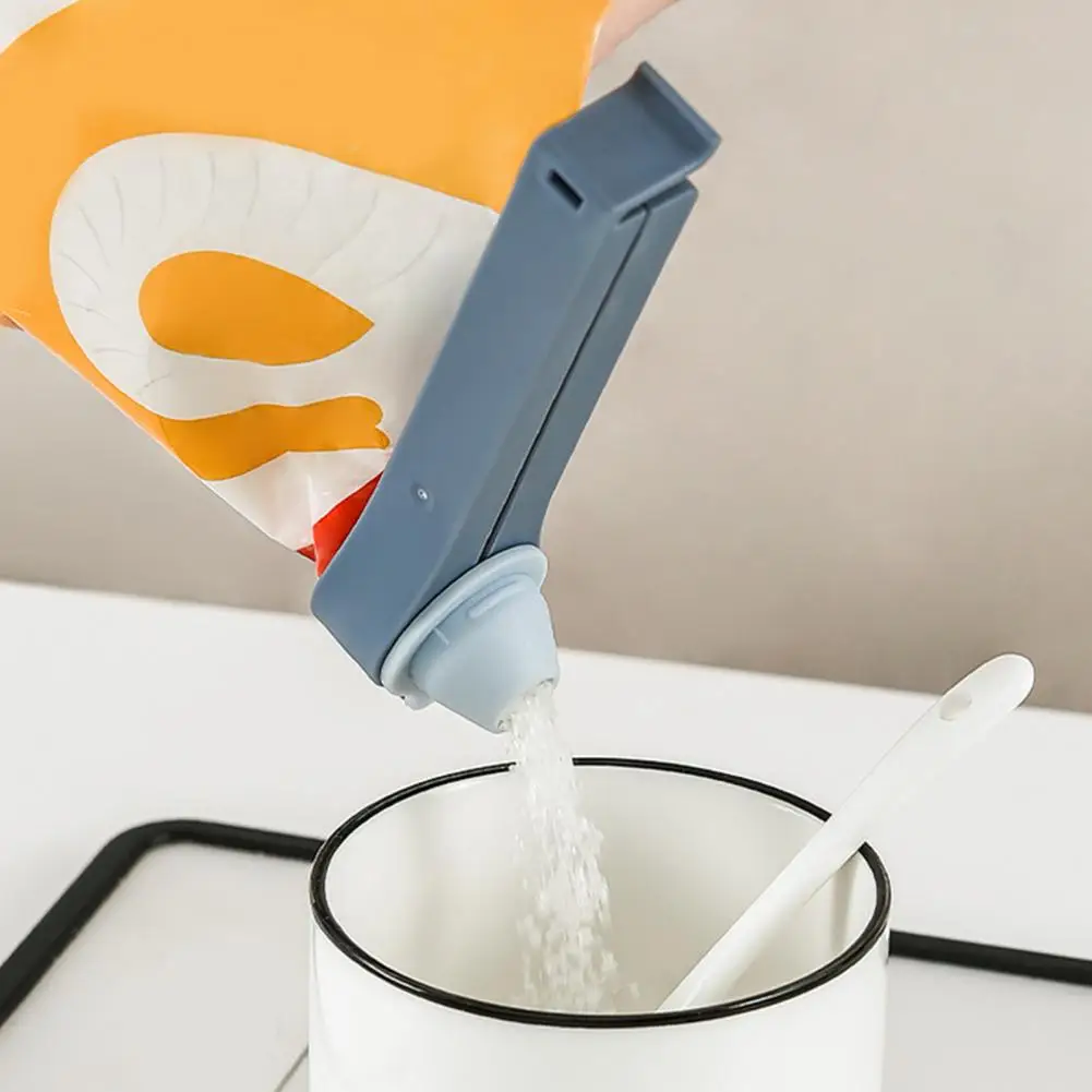 

3Pcs Bag Clip with Discharge Nozzle Practical Sealer Clamps Long Lasting for Household Plastic Great Kitchen Sealing Clip