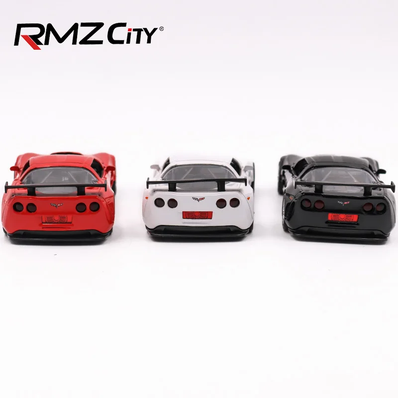 RMZ City 1:36 Chevrolet Corvette C6 R Лицензированная модель Литая автомобиля Игрушечная из