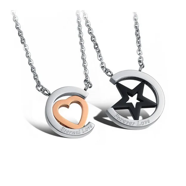 Модный корейский кулон Цепочки и ожерелья с лазерной гравировки I Love You Matching Hearts CZ Кристалл Комплект ожерелий для пар 316L Нержавеющая сталь 1 пара