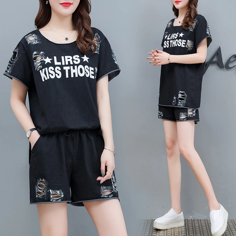 Женский спортивный костюм повседневный из 2 предметов: футболка с короткими