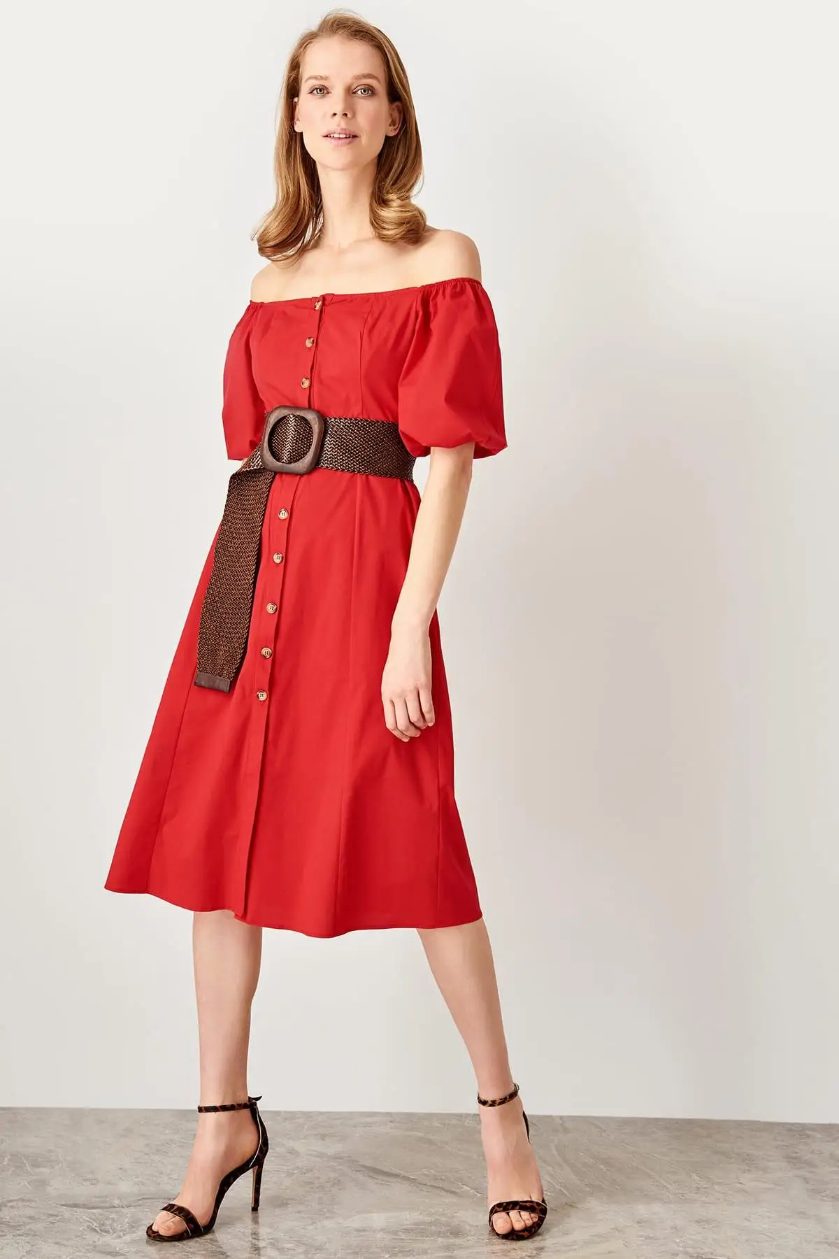Trendyol красное платье с пуговицами TWOSS19BB0152|Женские платья| |