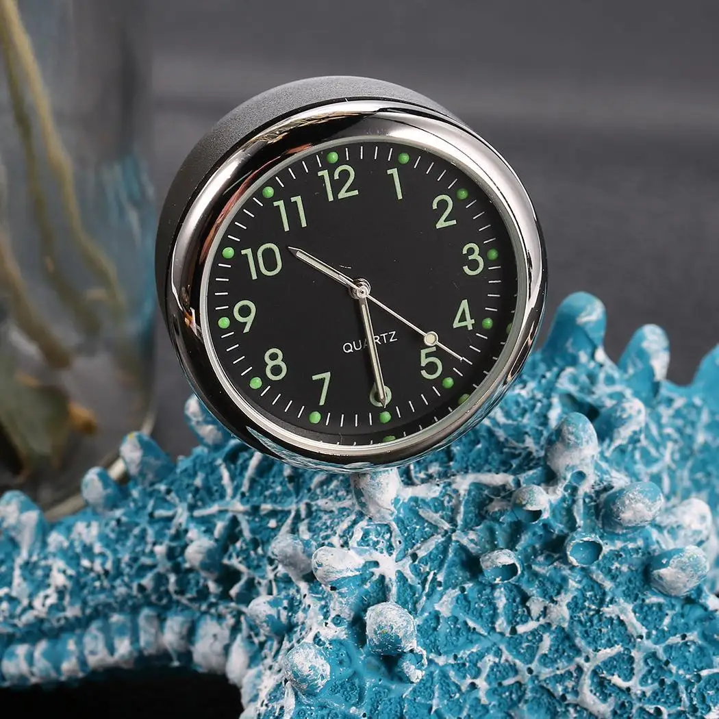 Автомобиль кварцевые Outlet часы ароматерапия электронные духи воздуха круглый