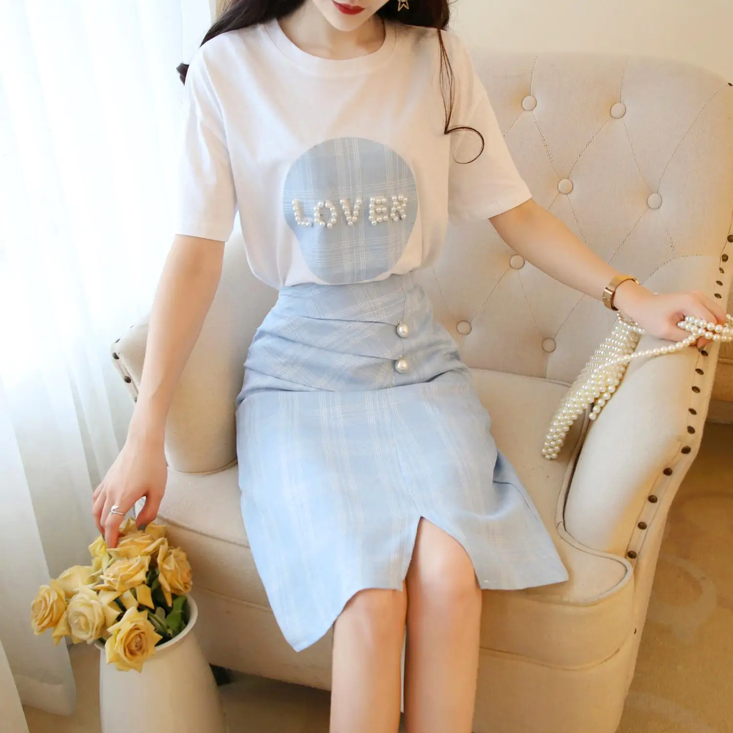 

Western style short sleeve T-shirt girlfriends suits female new summer nail bead plaid skirts two-piece outfit pearls decor