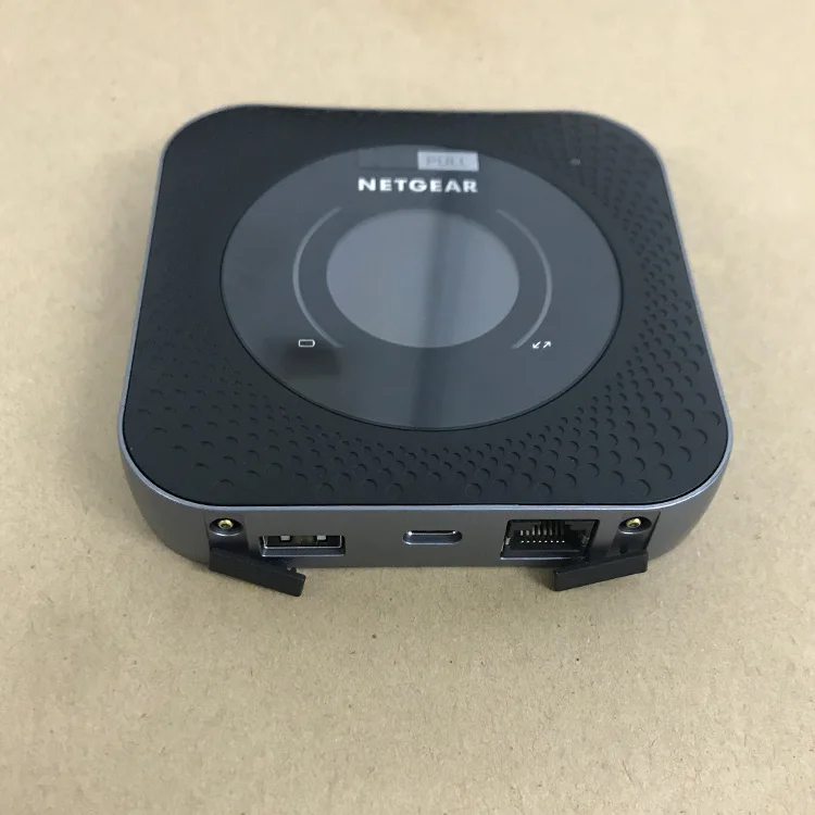 Маршрутизатор Nighthawk M1 MR1100 4G + LTE Cat 16 мобильный роутер коммерческого класса Gigabit