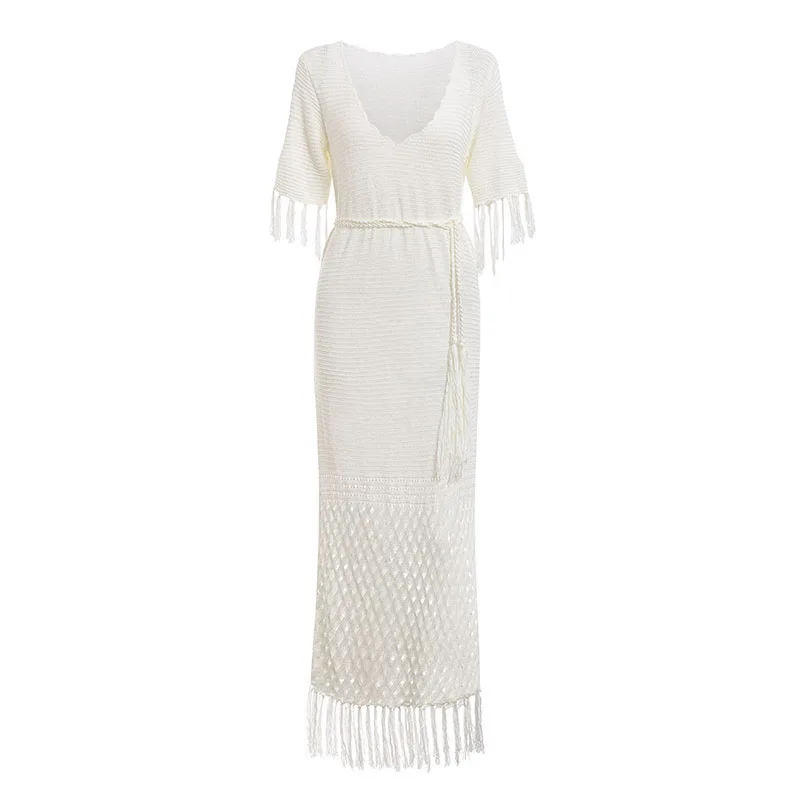 In-X 2019 Tunic women's cover up Hollow out Beach dress V-neck swimsuit female cover-ups Bandage beachwear Tassel saida de beach |