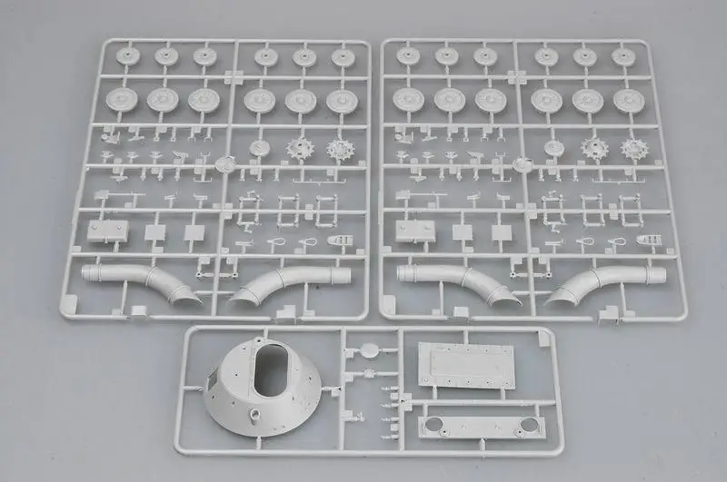 Trumpeter 1/35 00380 PT 76 танк амфибия|Наборы для сборки моделей| |