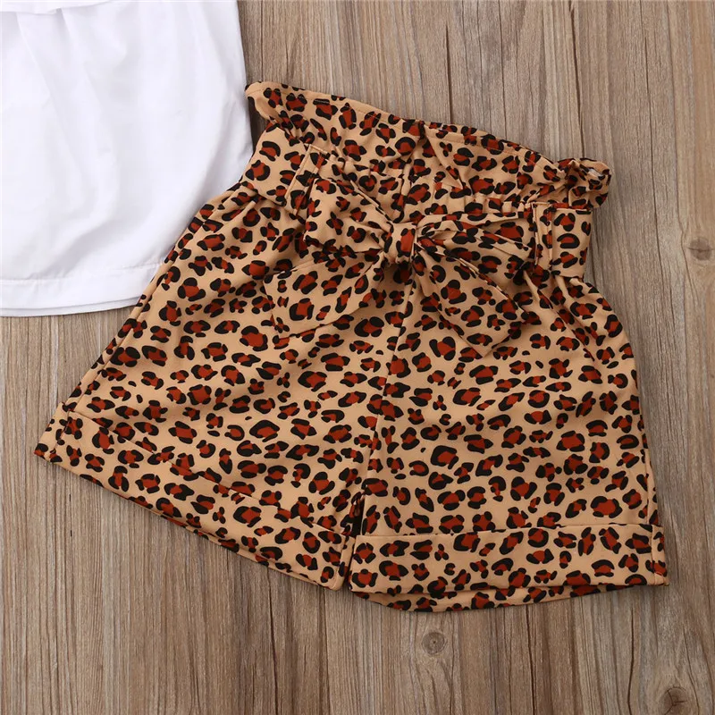 Комплект летней одежды для маленьких девочек белая футболка с оборками шорты